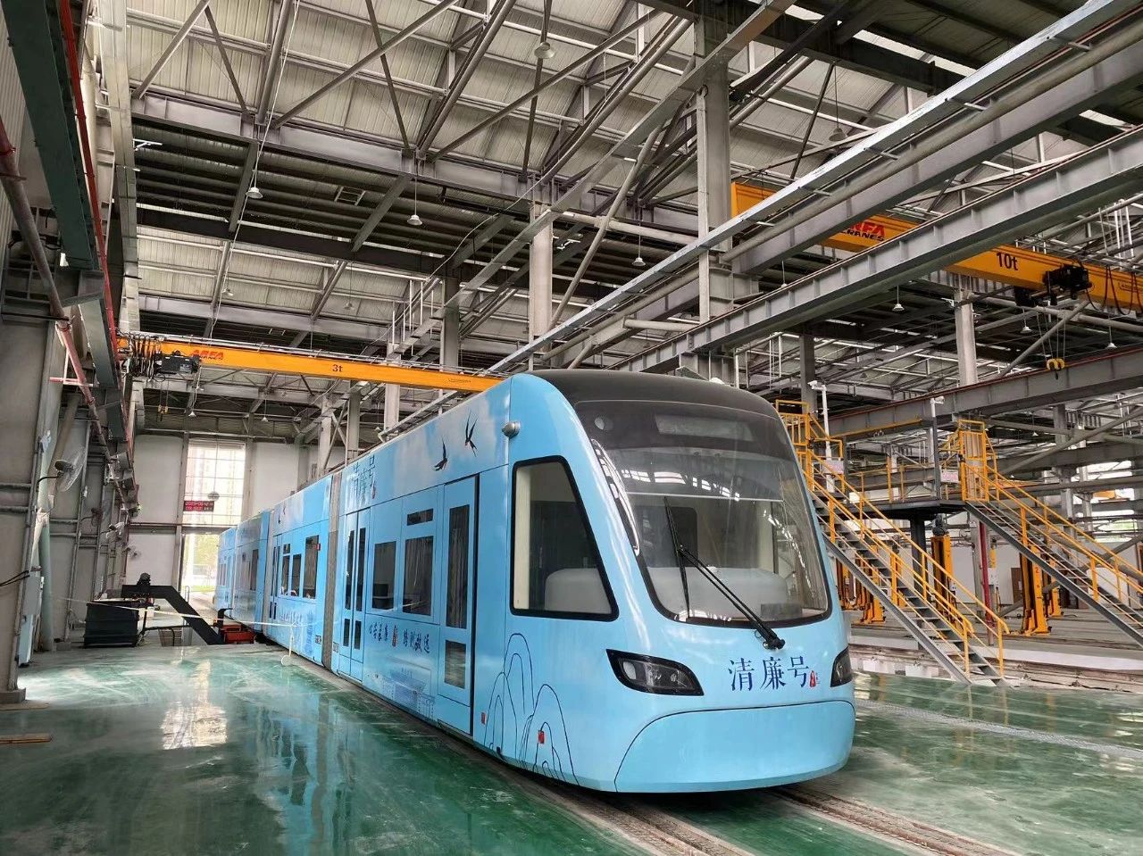 阿尔法起重机助力轨道交通行业