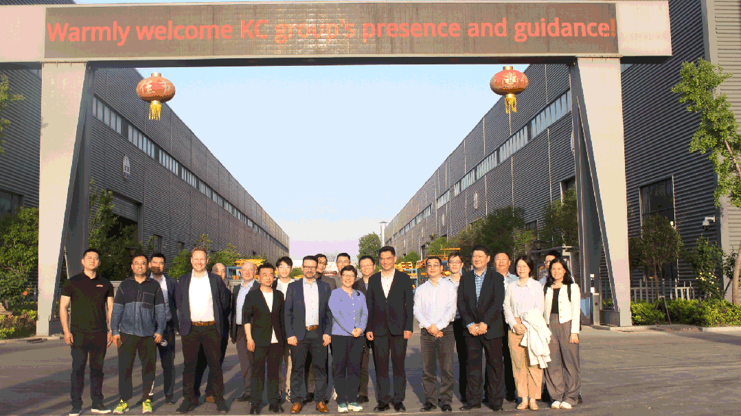 科尼集团国内外企业专家莅临阿尔法起重机有限公司参观指导